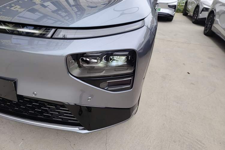 Used XPeng G9 2022 650 Performance Edition Max Left Front Headlight