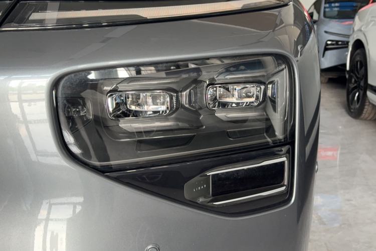 Used XPeng G9 2022 650 Performance Edition Max Left Front Headlight