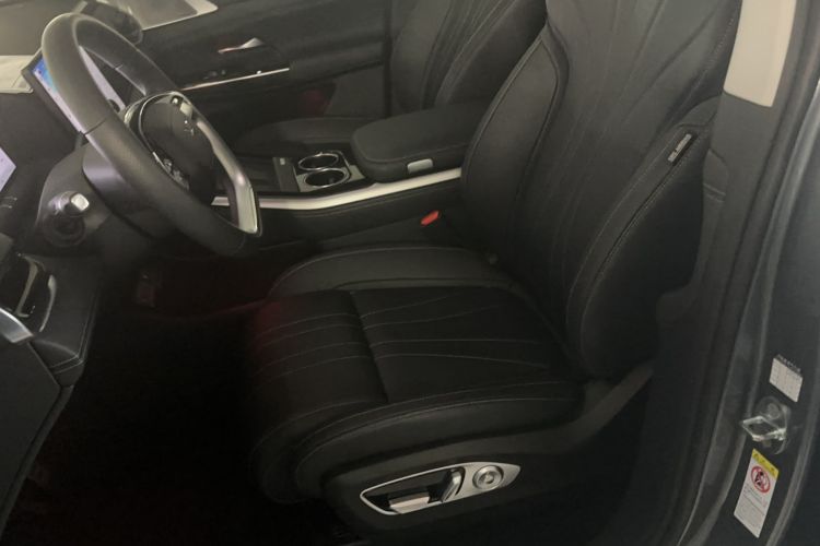 Used XPeng G9 2022 650 Performance Edition Max Left Front Seat