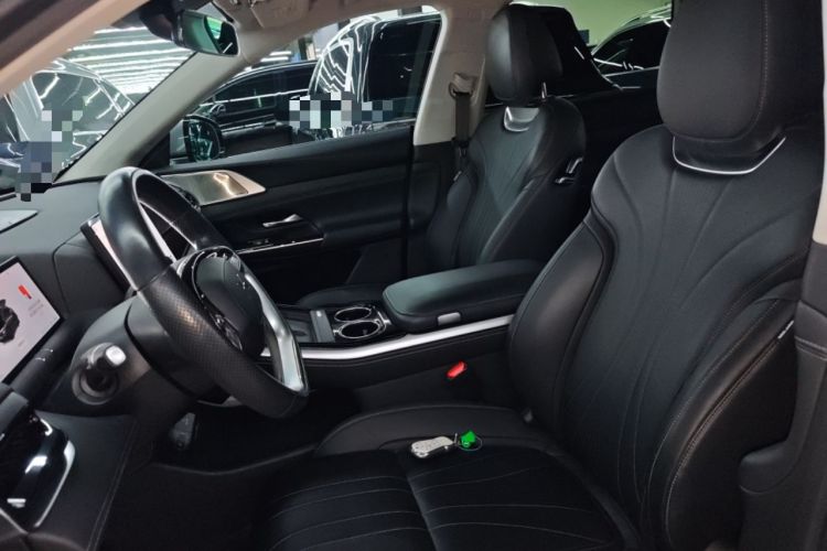 Used XPeng G9 2022 650 Performance Edition Max Left Front Seat
