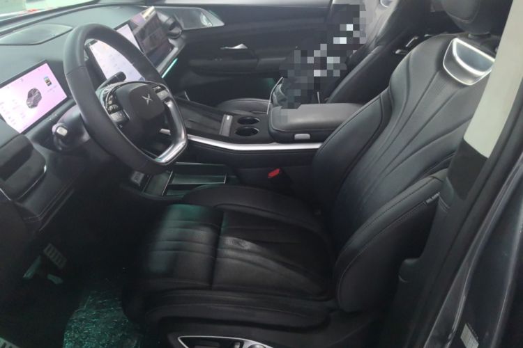 Used XPeng G9 2022 650 Performance Edition Max Left Front Seat