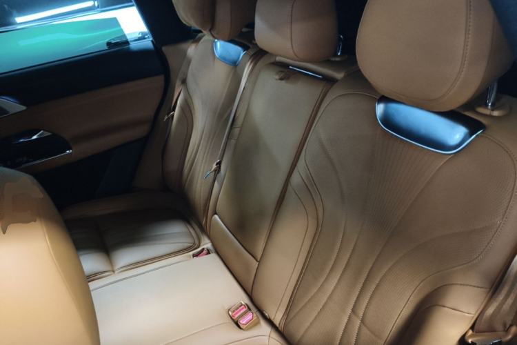 Used XPeng G9 2022 650 Performance Edition Max Left Rear Seat