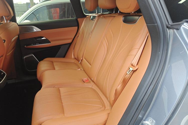 Used XPeng G9 2022 650 Performance Edition Max Left Rear Seat