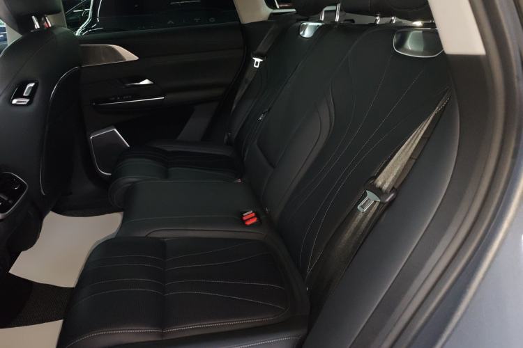Used XPeng G9 2022 650 Performance Edition Max Left Rear Seat