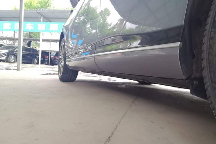 Used XPeng G9 2022 702 Max Left Side Sill