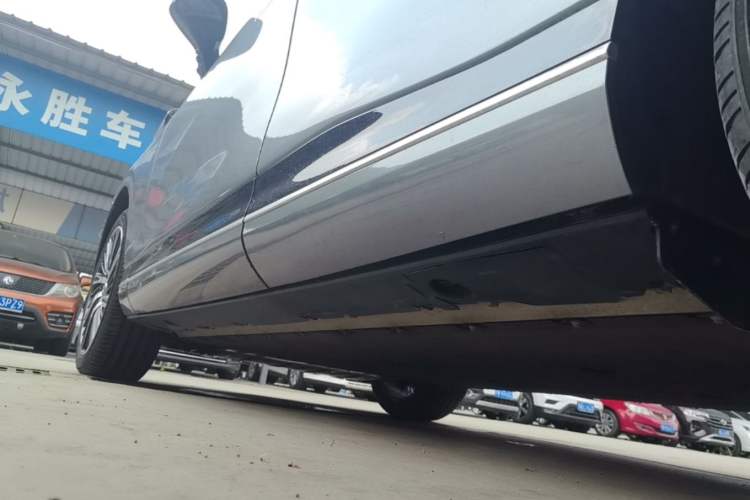 Used XPeng G9 2022 702 Max Left Side Sill