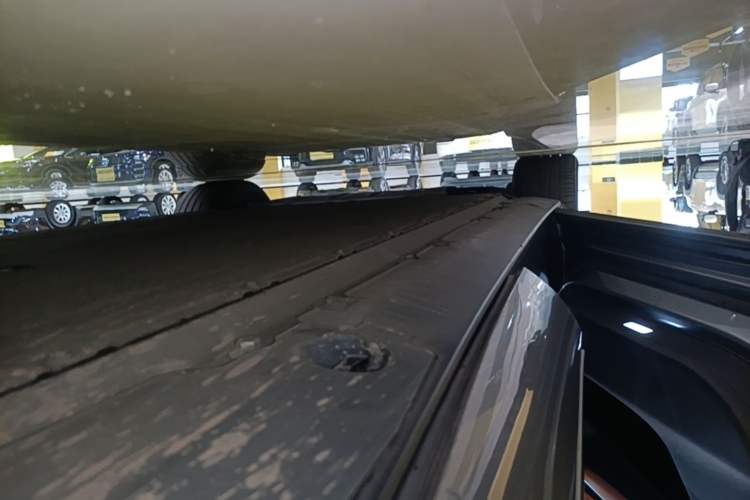 Used XPeng G9 2022 650 Performance Edition Max Left Side Sill