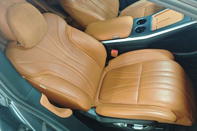 Used XPeng G9 2022 702 Pro Right Front Seat