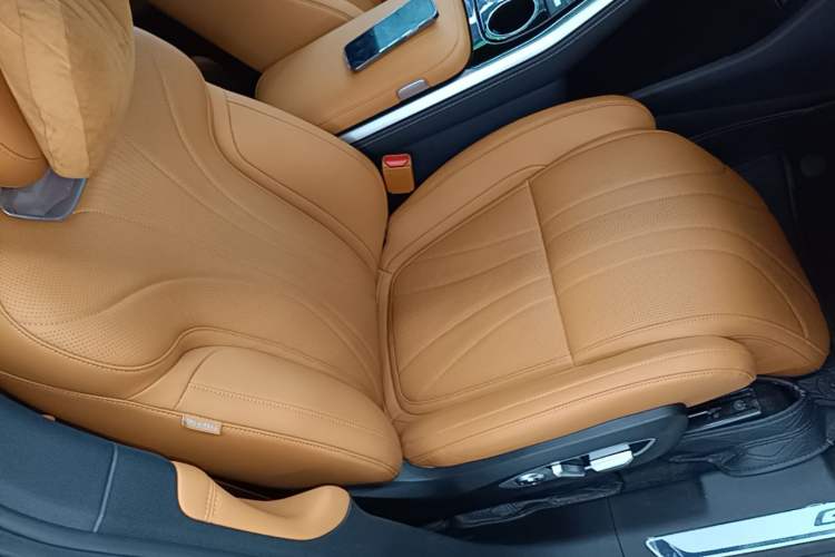 Used XPeng G9 2022 570 Max Right Front Seat