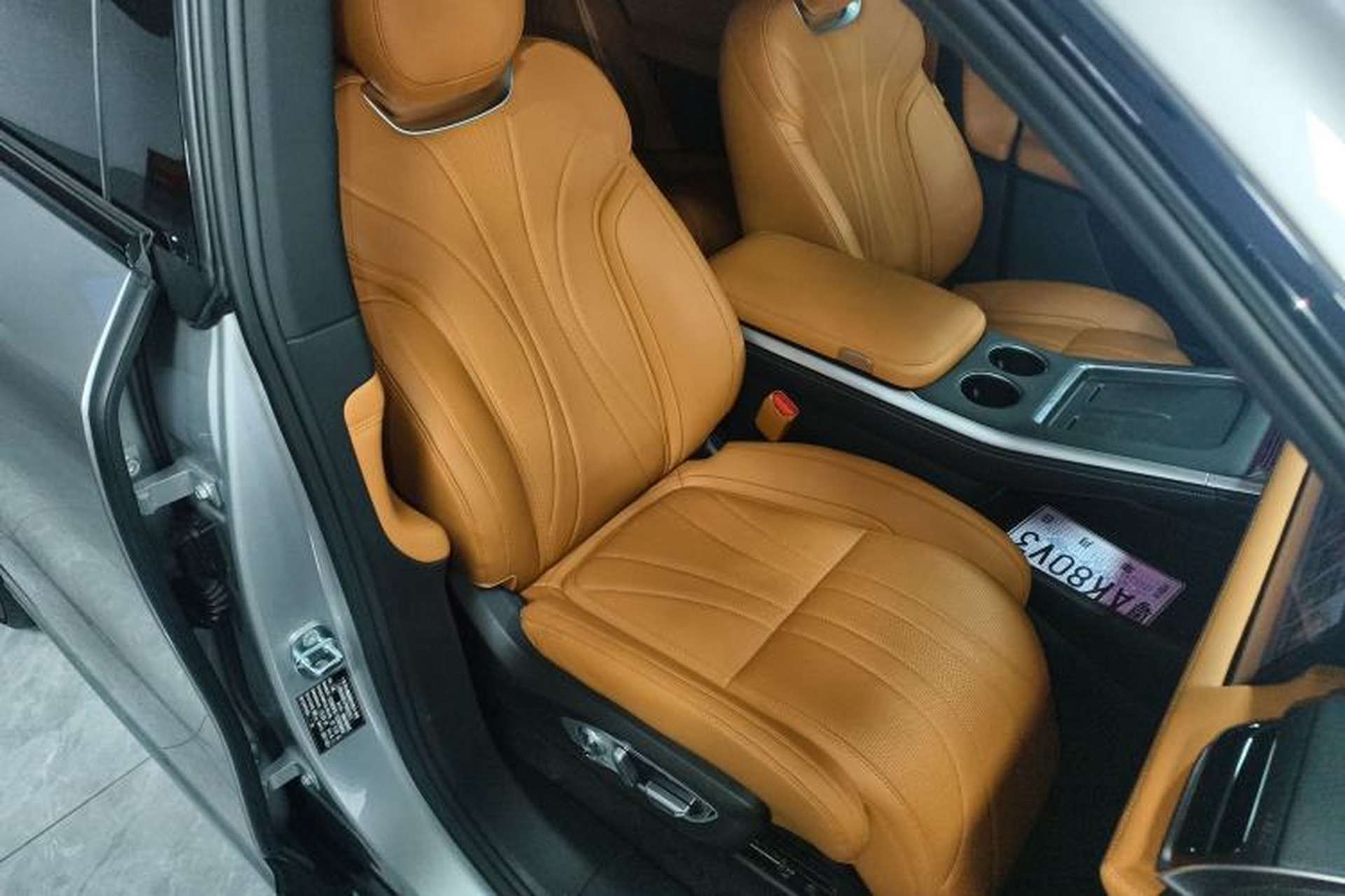 Used XPeng G9 2022 650 Performance Edition Max Right Front Seat