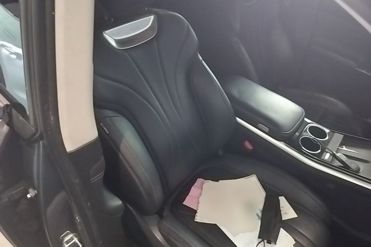 Used XPeng G9 2022 650 Performance Edition Max Right Front Seat