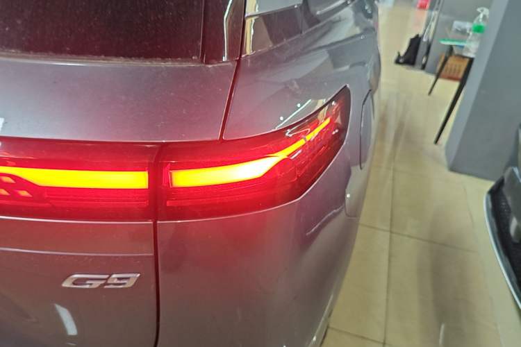 Used XPeng G9 2022 702 Pro Right Rear Taillight
