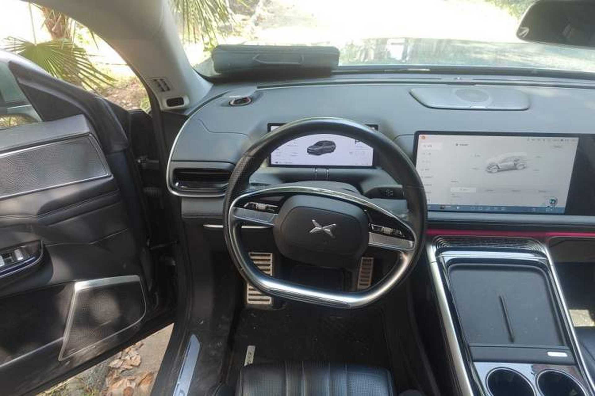 Used XPeng G9 2022 650 Performance Edition Max Steering Wheel