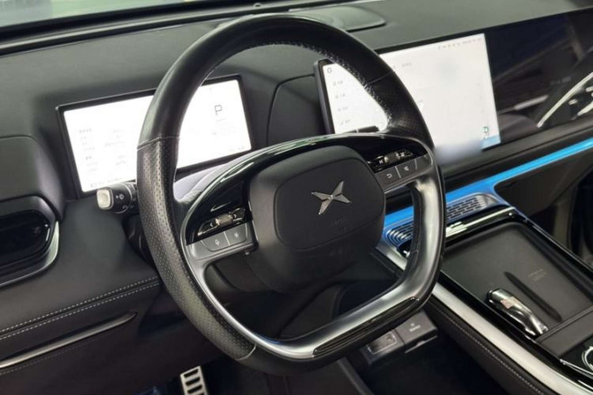 Used XPeng G9 2022 650 Performance Edition Max Steering Wheel
