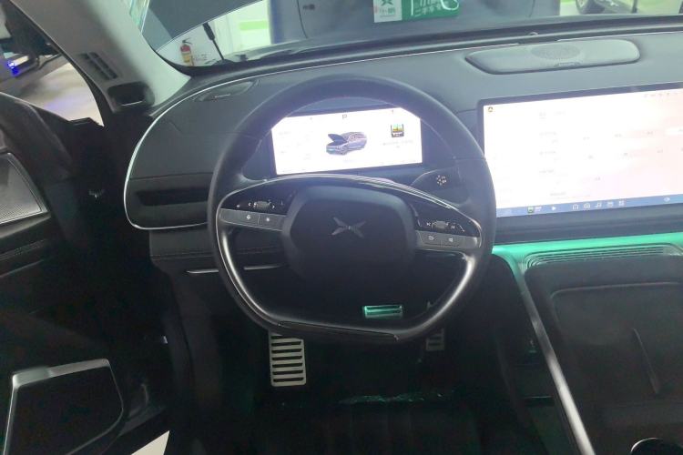 Used XPeng G9 2022 650 Performance Edition Max Steering Wheel