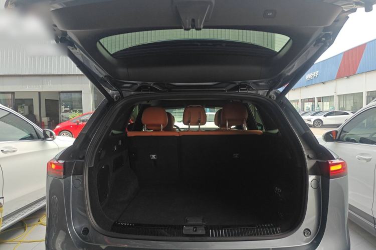 Used XPeng G9 2022 650 Performance Edition Max Trunk