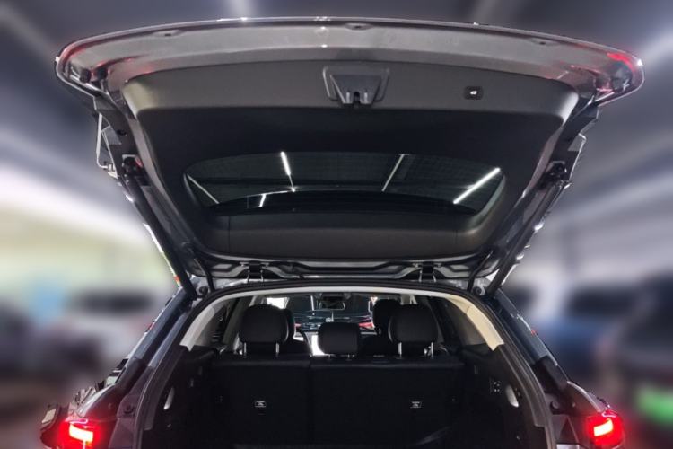 Used XPeng G9 2022 650 Performance Edition Max Trunk