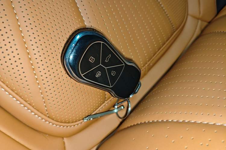 Used XPeng G9 2022 702 Pro Vehicle Key