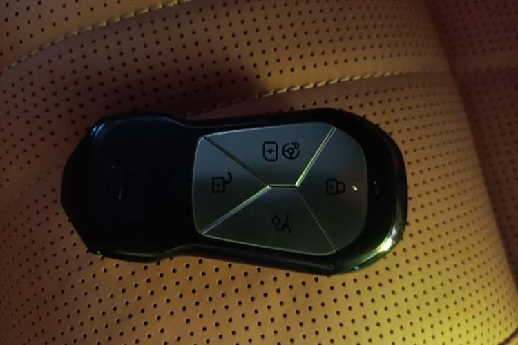 Used XPeng G9 2022 650 Performance Edition Max Vehicle Key