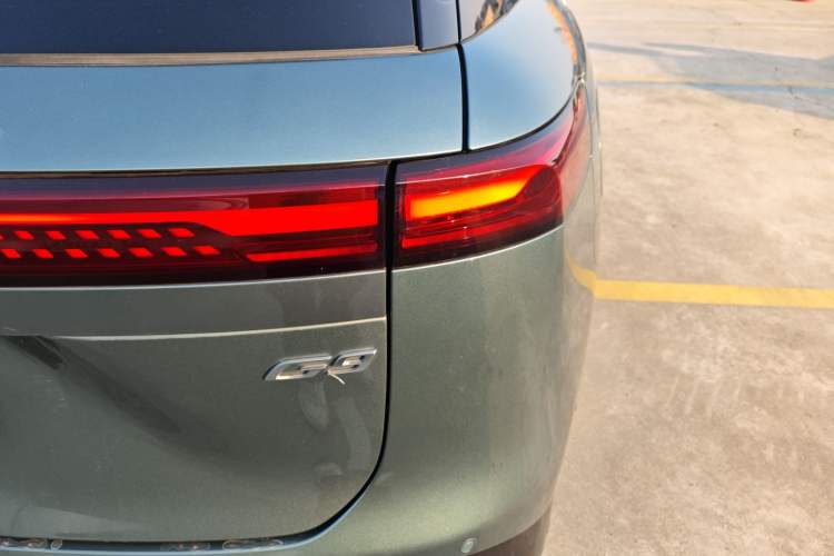Used XPeng G9 2022 570 Max Exterior 1