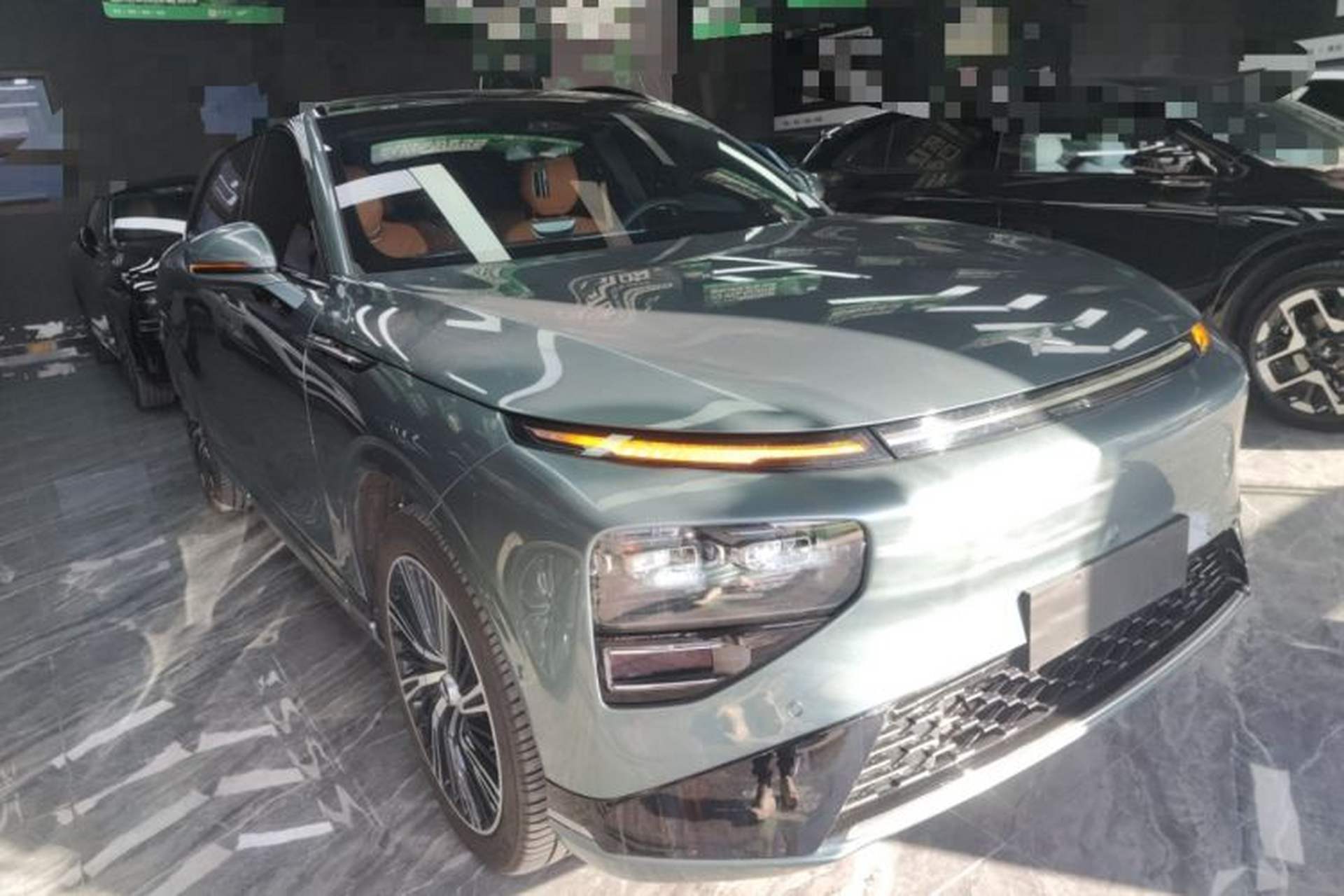 Used XPeng G9 2022 570 Max Exterior 2