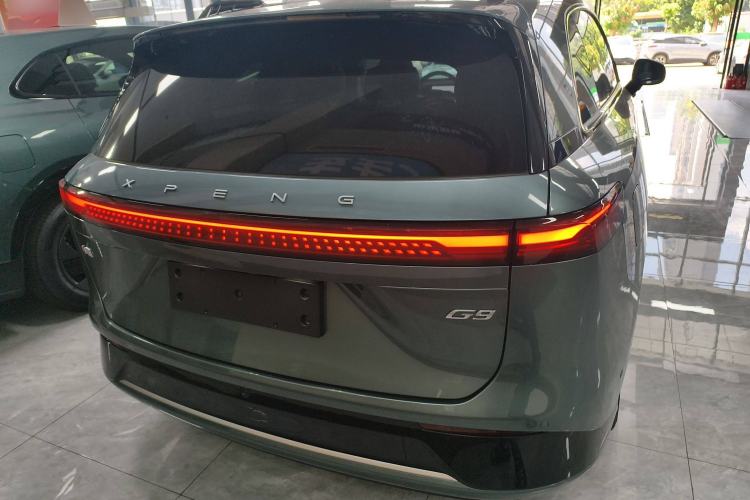 Used XPeng G9 2022 702 Max Exterior 5