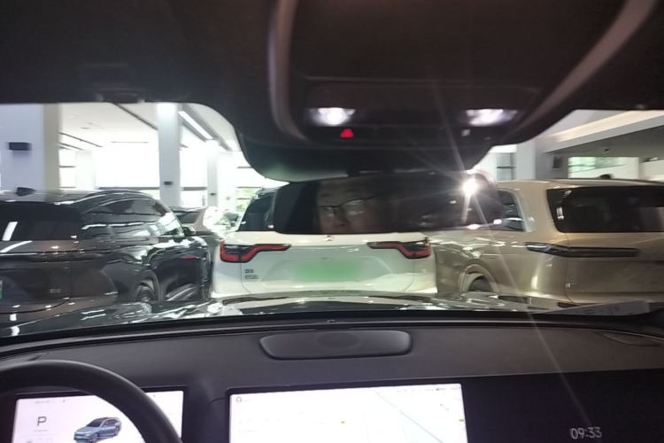 Used XPeng G9 2022 570 Max Headliner