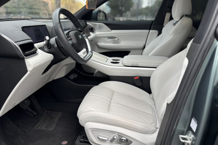 Used XPeng G9 2022 570 Max Interior 2