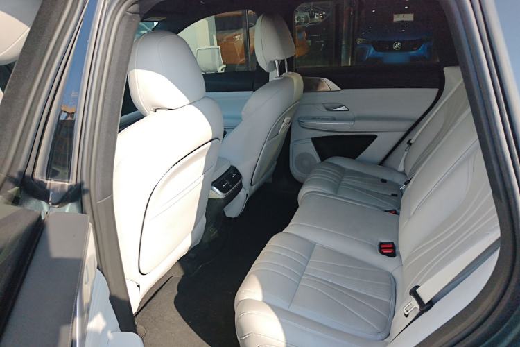Used XPeng G9 2022 570 Pro Interior 4