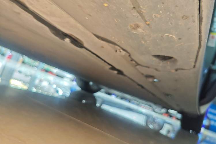 Used XPeng G9 2022 650 Performance Edition Max Left Side Sill