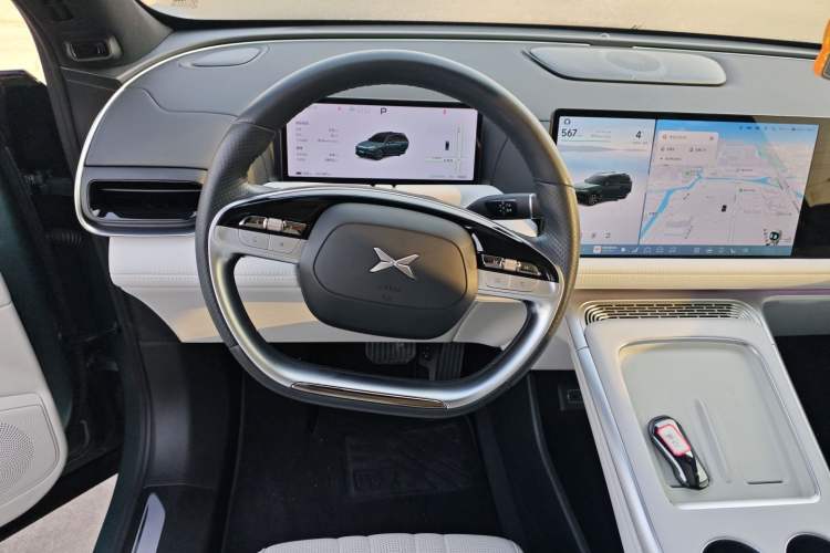 Used XPeng G9 2022 570 Max Steering Wheel