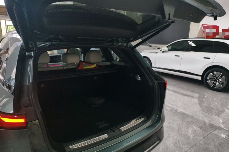 Used XPeng G9 2022 702 Max Trunk
