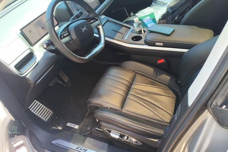 Used XPeng G9 2022 650 Performance Edition Max Left Front Seat