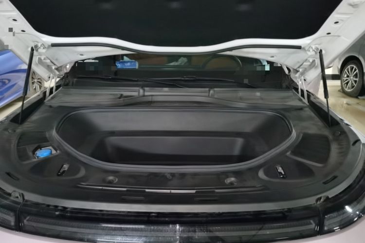 Used XPeng G9 2022 650 Performance Edition Max Engine Bay