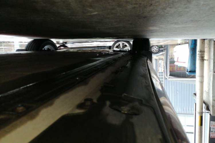 Used XPeng G9 2022 650 Performance Edition Max Chassis Rear Left