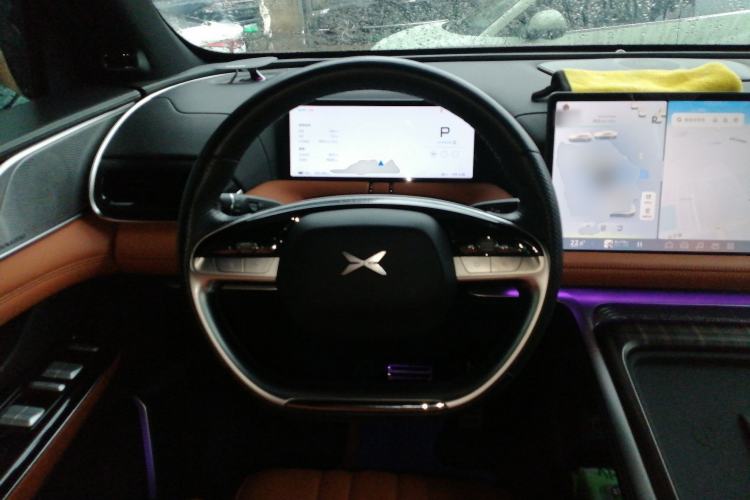Used XPeng G9 2022 650 Performance Edition Max Steering Wheel