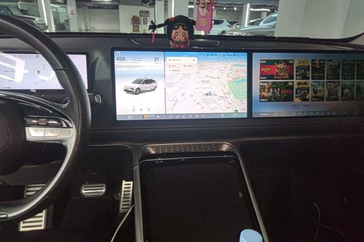 Used XPeng G9 2022 650 Performance Edition Max Audio And AC Panel