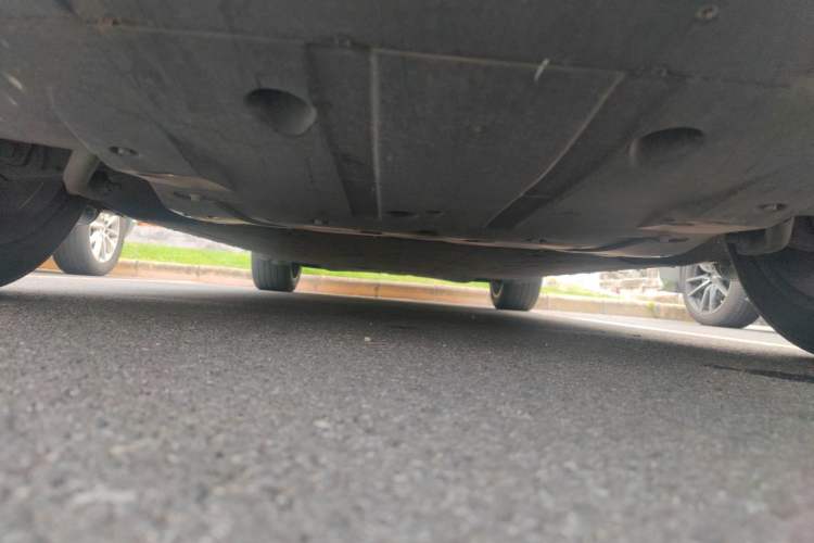 Used XPeng G9 2022 702 Pro Chassis Front