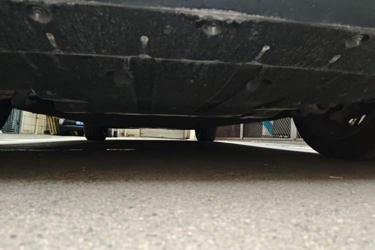 Used XPeng G9 2022 702 Max Chassis Front