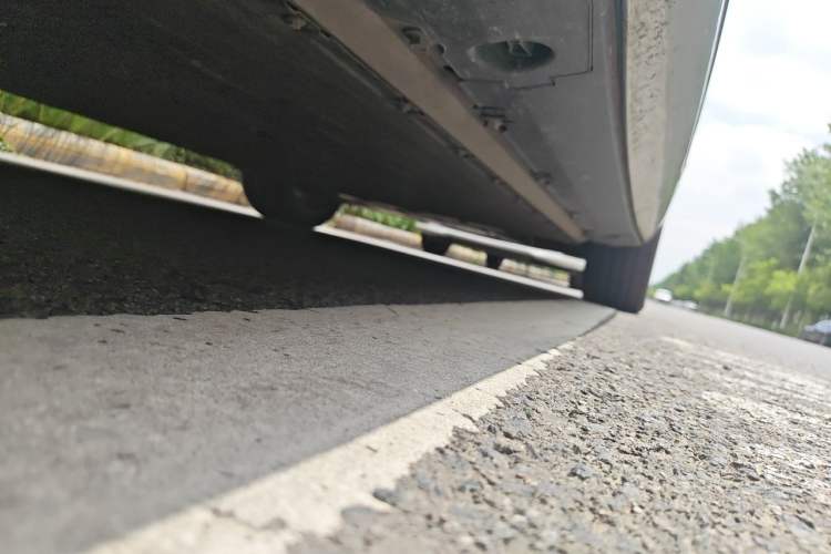 Used XPeng G9 2022 702 Max Chassis Front Left