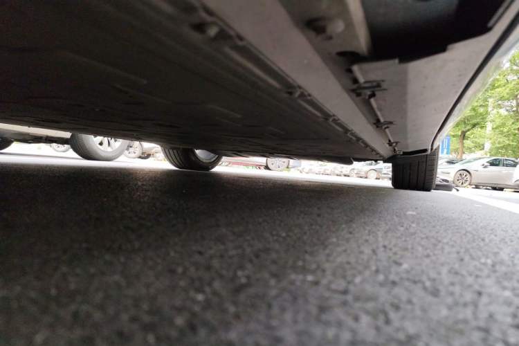 Used XPeng G9 2022 650 Performance Edition Max Chassis Front Left