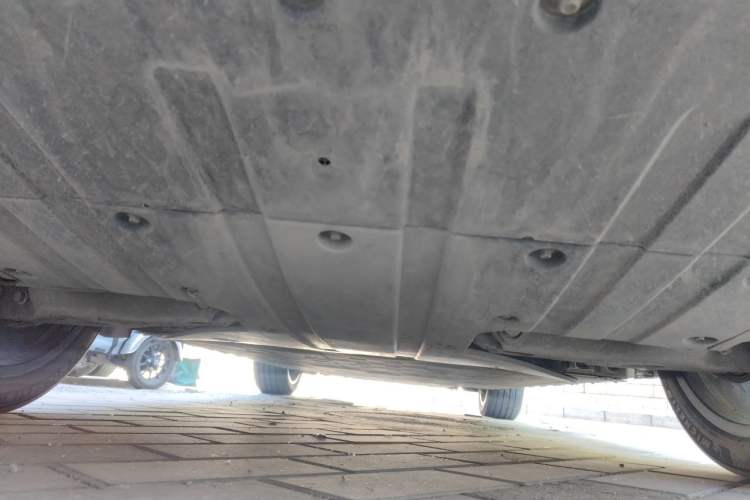 Used XPeng G9 2022 570 Pro Chassis Front