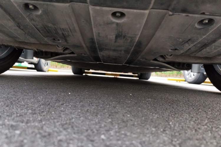 Used XPeng G9 2022 650 Performance Edition Max Chassis Rear
