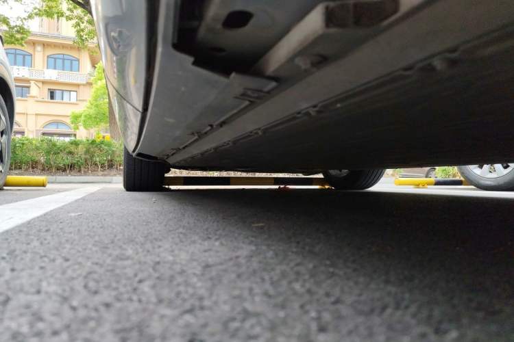 Used XPeng G9 2022 650 Performance Edition Max Chassis Rear Left