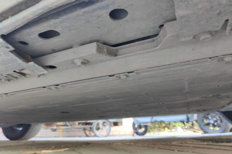 Used XPeng G9 2022 570 Pro Chassis Rear Right