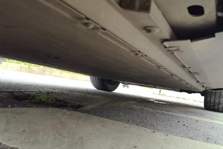 Used XPeng G9 2022 650 Performance Edition Pro Chassis Rear Right