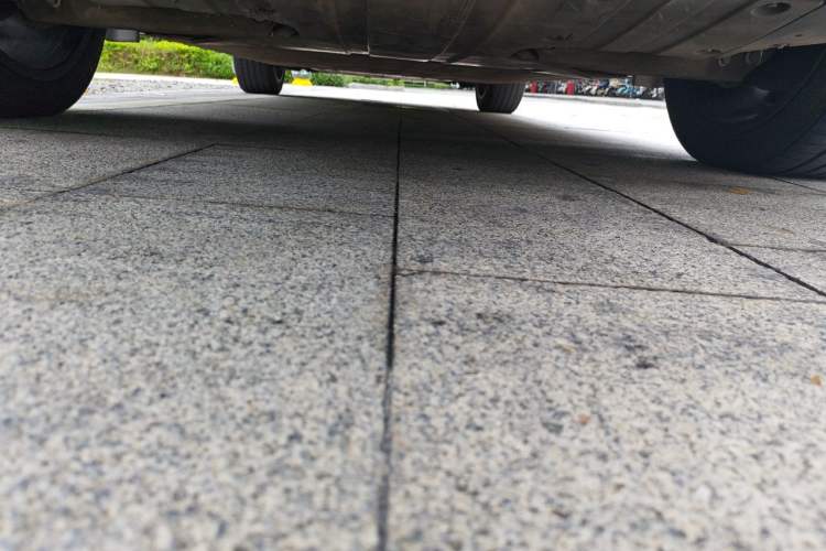 Used XPeng G9 2022 702 Pro Chassis Rear