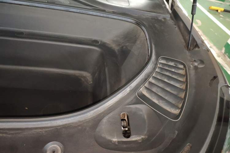 Used XPeng G9 2022 650 Performance Edition Max Engine Bay Left