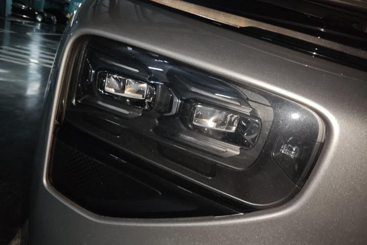 Used XPeng G9 2022 702 Pro Exterior 1