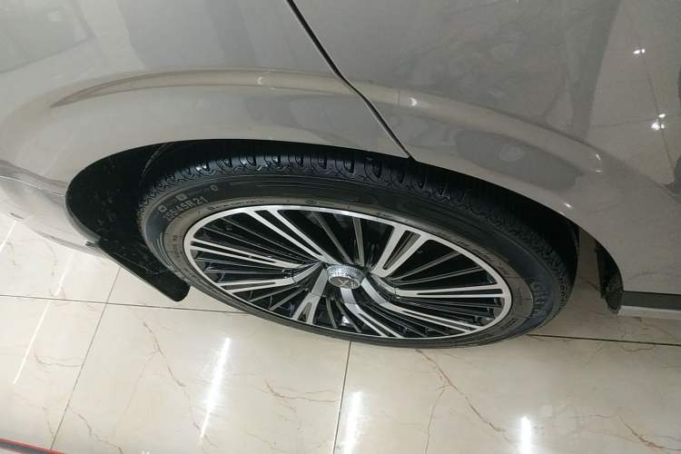 Used XPeng G9 2022 650 Performance Edition Pro Exterior 8